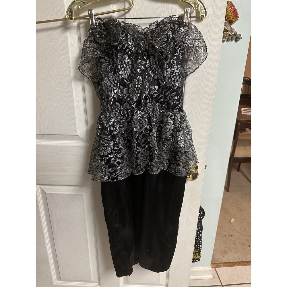 80s 90s Jolie Madame Strapless Cocktail Dress Black Lace Metallic Silver Peplum